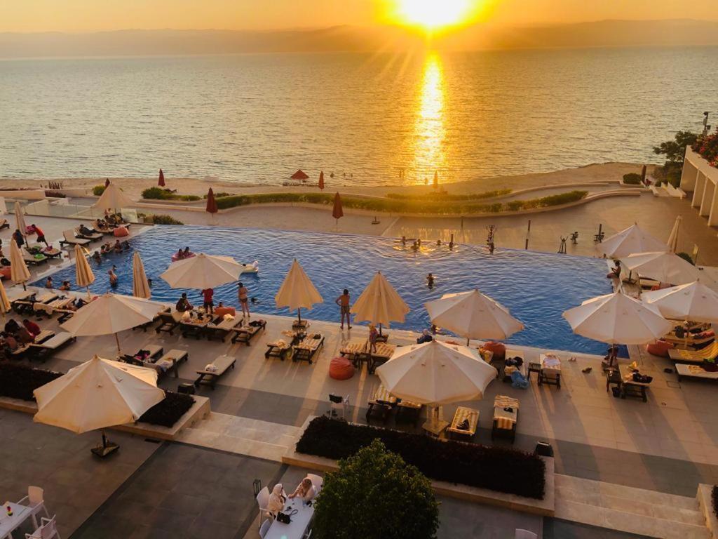 Almira Beach Dead Sea Sweimeh Exterior photo